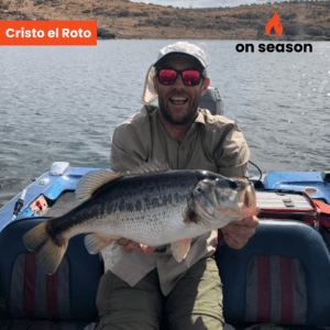 On season bass fishing Lake Cristo el Roto 06