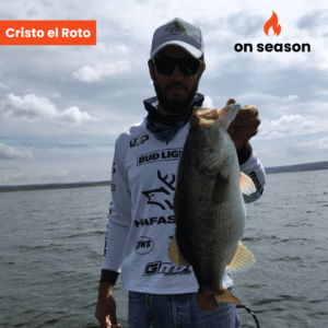 On season bass fishing Lake Cristo el Roto 09