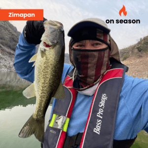 On season bass fishing Lake Zimapan 03